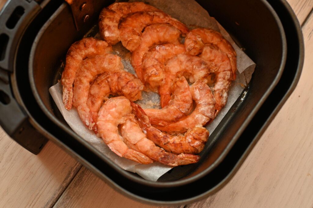 Okay, tasty, healthy air fryer baked shrimps.